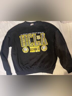 Vintage UCLA Bruins Black Graphic Sweatshirt